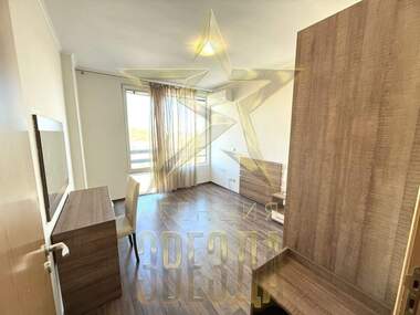 Vânzare - Apartament în Kărșiaka,  Plovdiv