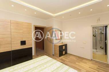 For sale - House in Bankia,  Sofia