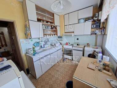 For sale - Apartment in Izgrev,  Plovdiv