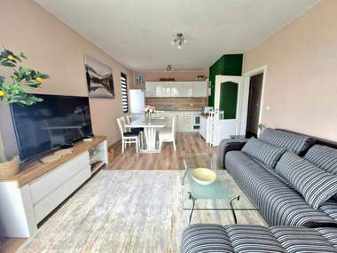 Miete - Wohnung in Izgrew,  Burgas