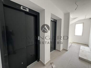 For sale - Apartment in Kiuchuk Parij,  Plovdiv