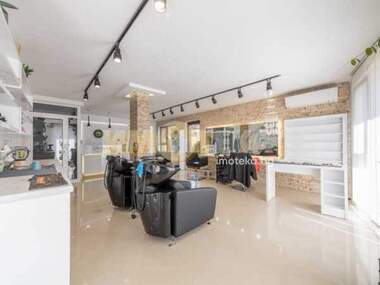 For rent - Office in Pchelina,  Varna