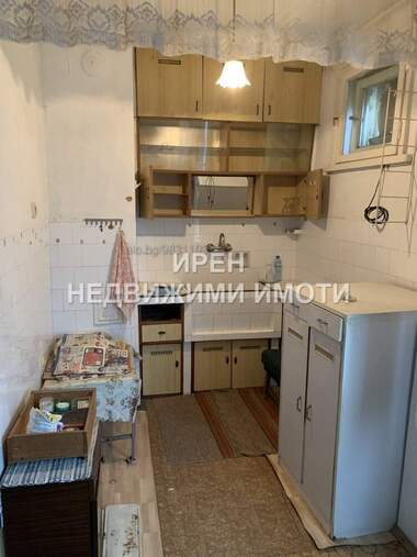 Verkauf - Wohnung in Zentar,  Iambol