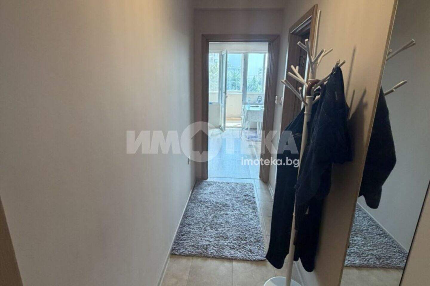 Cu două camere Apartament în Iujen, Plovdiv – fotografia 5