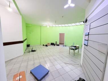 Verkauf - Laden/Büro/Schönheitssalon in Center,  Ruse