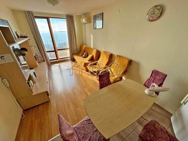 Vânzare - Apartament în Elenite,  Burgas