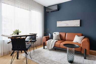 Kira - Apartman olarak Oborishte,  Sofia