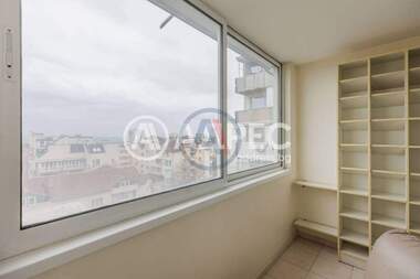For sale - Apartment in Vazrajdane 1,  Varna