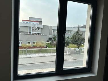 Închiriere - Apartament în Mladejki hălm,  Plovdiv