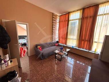 For sale - Apartment in Mladejki halm,  Plovdiv
