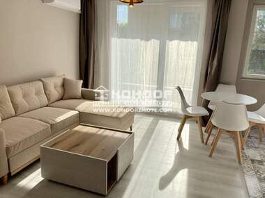 Închiriere - Apartament în Center,  Plovdiv
