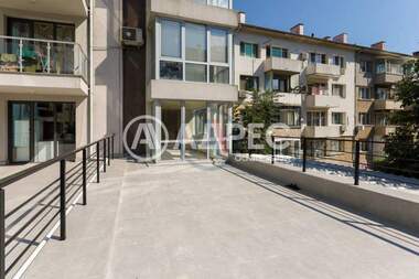Satış - Apartman olarak Centar,  Burgas