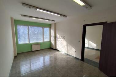 Продажа - Офис/Салон красоты/Стоматологический кабинет в Център,  София