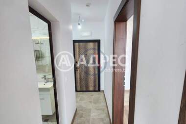 Vânzare - Apartament în Madika,  Burgas