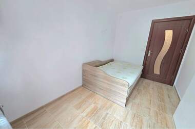 Продажба - Апартамент в Център,  Варна