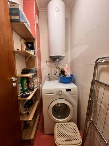 For rent - Apartment in Kolhozen pazar,  Varna