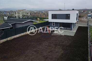 For sale - House in Kostinbrod,  Sofia Oblast