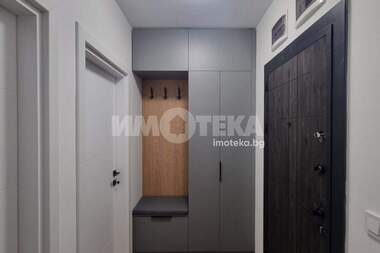Продажба - Апартамент в Младост 1,  Варна