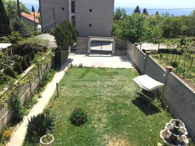 Kira - Ev katı olarak Trakata,  Varna