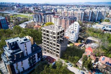 Vânzare - Apartament în Oboriștie,  Sofia