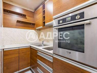 For sale - Apartment in Vazrajdane 1,  Varna