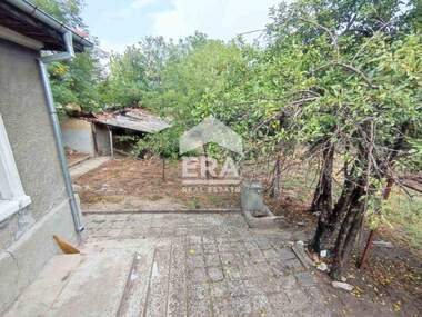 For sale - House in Knijovnik,  Haskovo