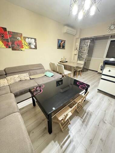 Miete - Wohnung in Izgrew,  Burgas