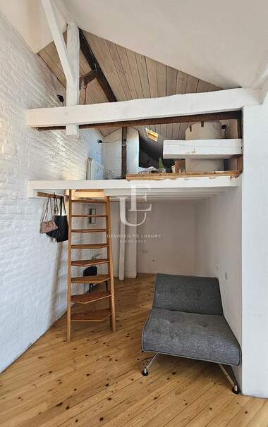 Vânzare - Apartament în Center,  Sofia