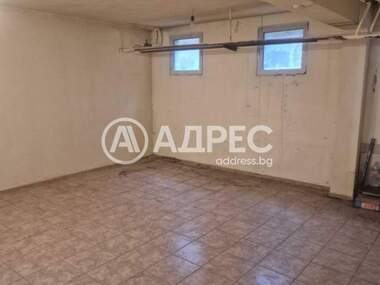 Πώληση - Θέση στάθμευσης σε Белите брези,  София