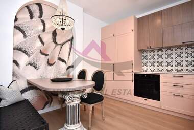 For rent - Apartment in Saints Constantine and Helena,  Varna