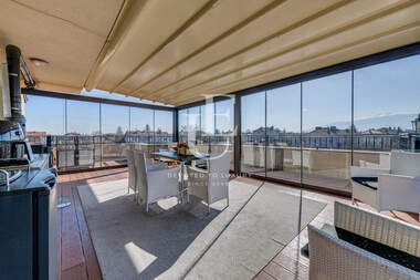 For sale - Entire building in Orlandovci,  Sofia