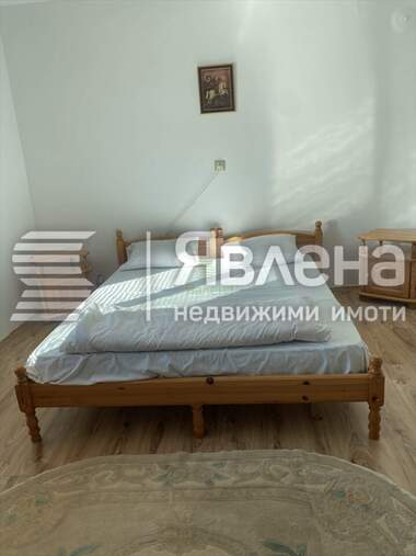 Продажа - Дом в Младежко,  Бургас