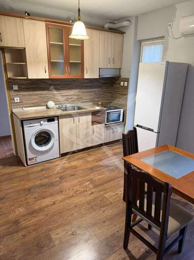 Miete - Wohnung in Kütschuk Parij,  Plowdiw