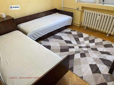 Închiriere - Apartament în Wider Center,  Pleven