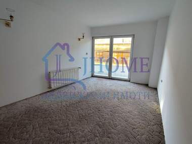 Продажба - Апартамент в Операта,  Варна