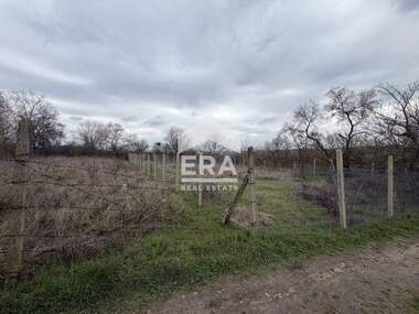 Продажба - Парцел за строителство в Страшимирово,  Варна