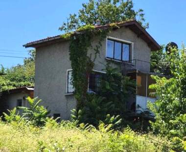 For sale - House in Drujba 2,  Ruse