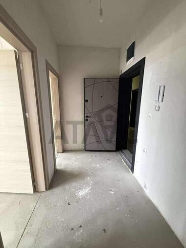 Продажба - Апартамент в Остромила,  Пловдив