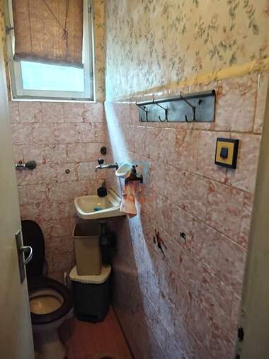 For sale - Floor of a house in Karlovo,  Plovdiv