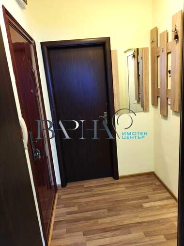 Продажба - Апартамент в Погреби,  Варна