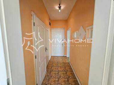 For rent - Apartment in Center,  Varna