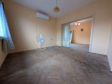 Vânzare - Apartament în Gorna Oriahovița,  Veliko Tărnovo