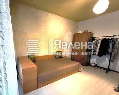 Продажба - Апартамент в Изток,  Перник