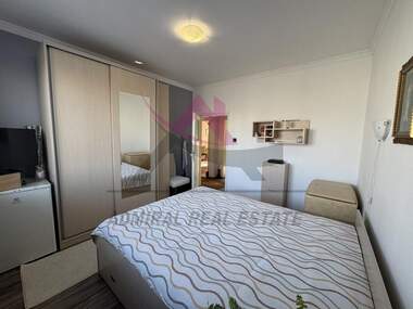 Închiriere - Apartament în Troșevo,  Varna