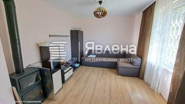 Vânzare - Casă în Vezenkovo,  Burgas