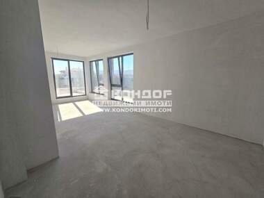 For sale - Apartment in Kiuchuk Parij,  Plovdiv