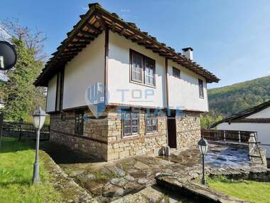 Vânzare - Casă în Bojențite,  Gabrovo