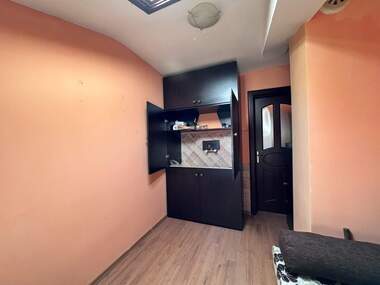 Продажба - Апартамент в Дружба 3,  Русе