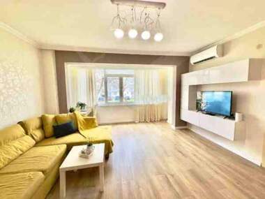 Vânzare - Apartament în Lazur,  Burgas