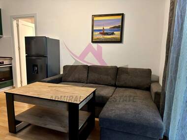 For rent - Apartment in Vazrajdane 3,  Varna